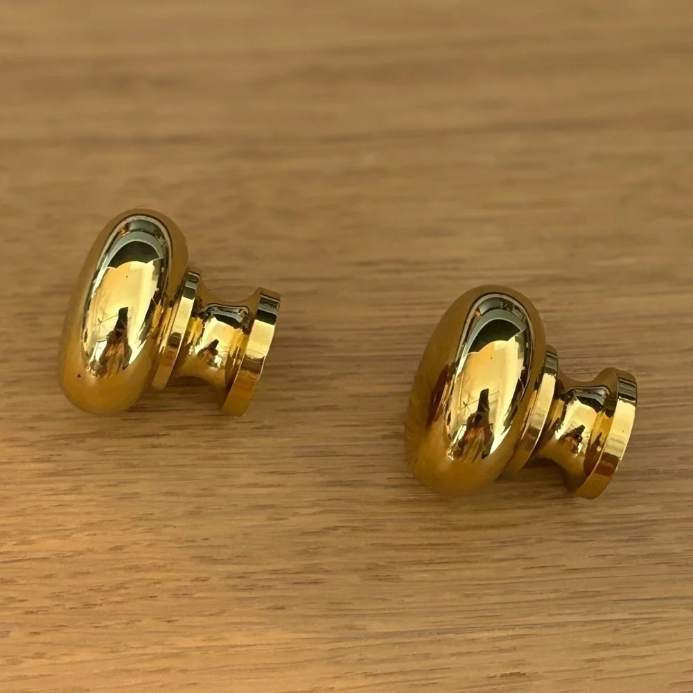 Set of‎ 2 cabinet door knobs Solid brass. New
